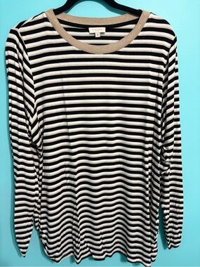Laura Black & White Striped Long Sleeve Top stretch fabric with subtle Gold trim
